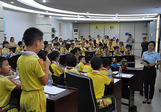 kphd11.jpg kphd11.jpg