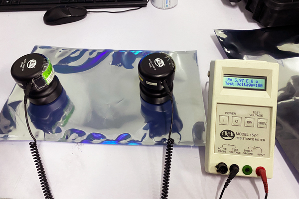 電子廠防靜電產(chǎn)品測試第三方檢測機(jī)構(gòu).jpg 電子廠防靜電產(chǎn)品測試第三方檢測機(jī)構(gòu).jpg