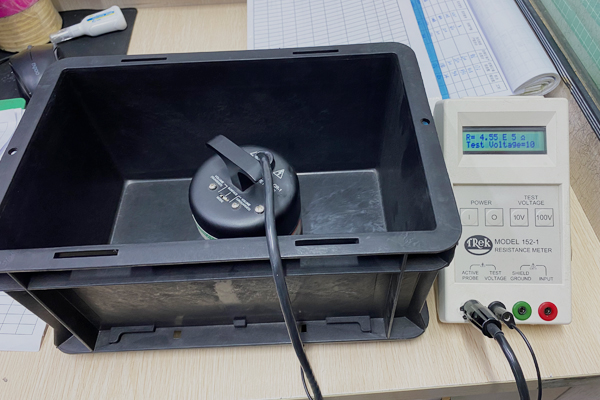 電子廠防靜電產(chǎn)品測試第三方檢測機(jī)構(gòu).jpg 電子廠防靜電產(chǎn)品測試第三方檢測機(jī)構(gòu).jpg