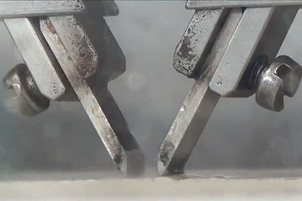 絕緣材料漏電起痕測試 絕緣材料漏電起痕測試