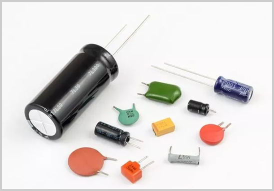 電子設(shè)備用固定電容器.jpg 電子設(shè)備用固定電容器.jpg